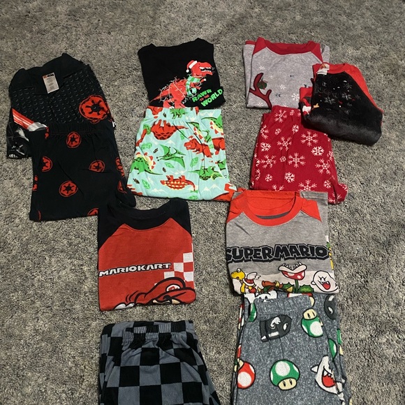 Boys Pajama Lot - Picture 1 of 6